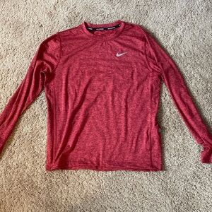 Nike Womens Dri-Fit Long Sleeve Running Shirt!